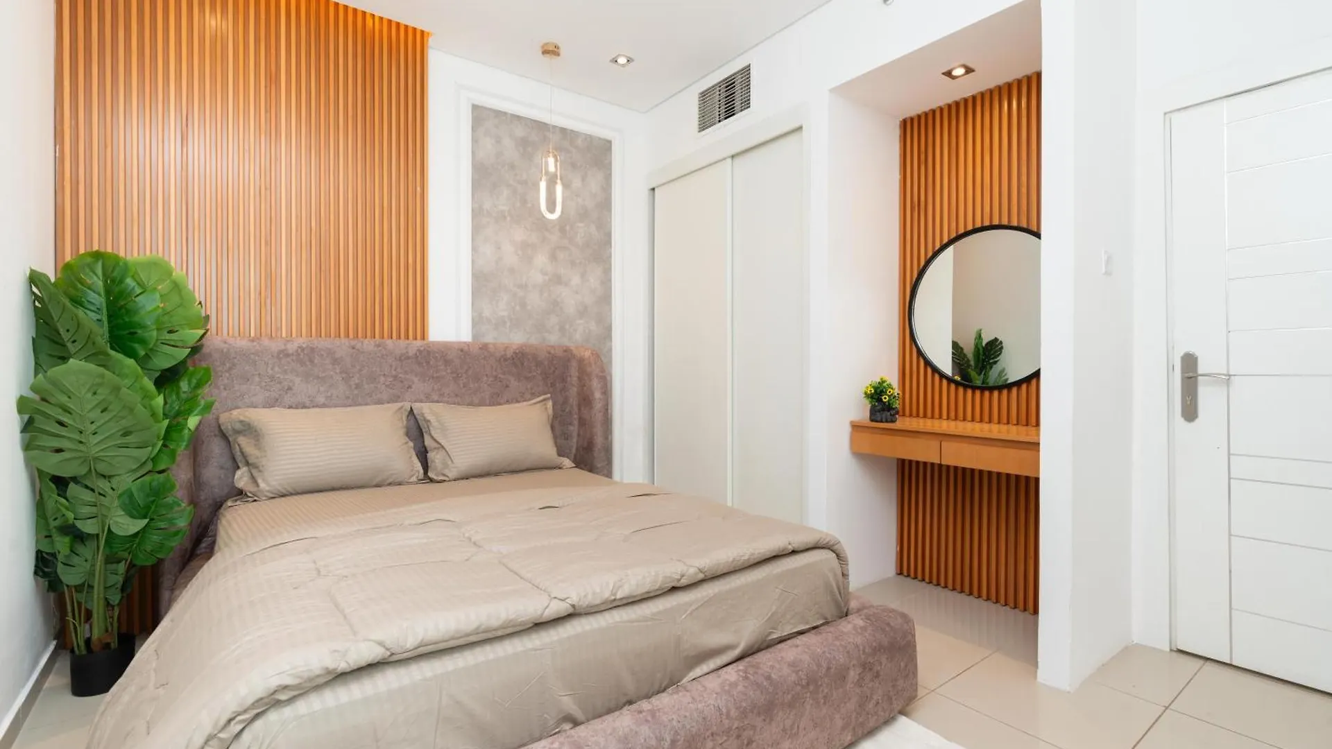 Astonishing Full Palm View -3Br -Dubai Marina, Uae Apartment